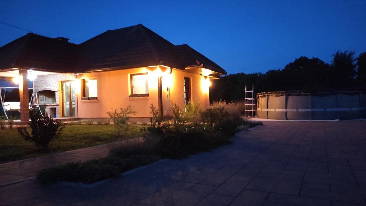 Apartman A&E Zivinice エクステリア 写真